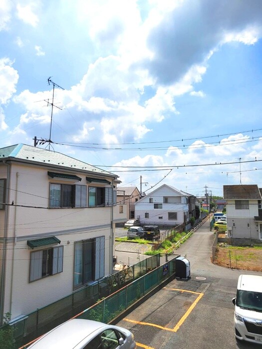 物件内観写真16　(室内からの展望)