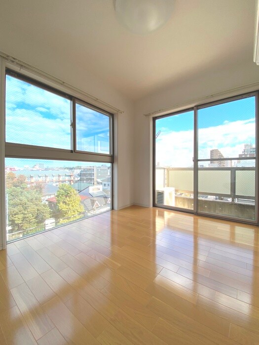 物件内観写真7　(居室)