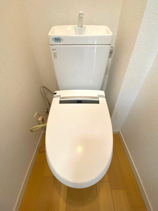 物件内観写真13　(トイレ)