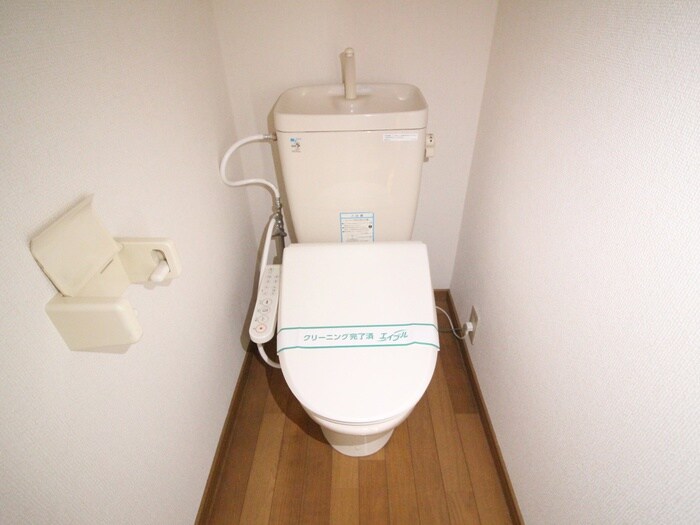 物件内観写真11　(トイレ)