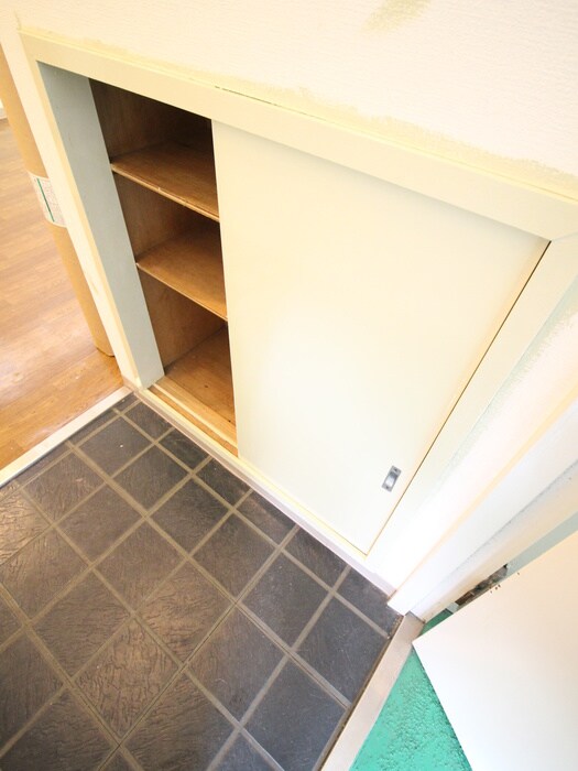 物件内観写真14　(靴箱)