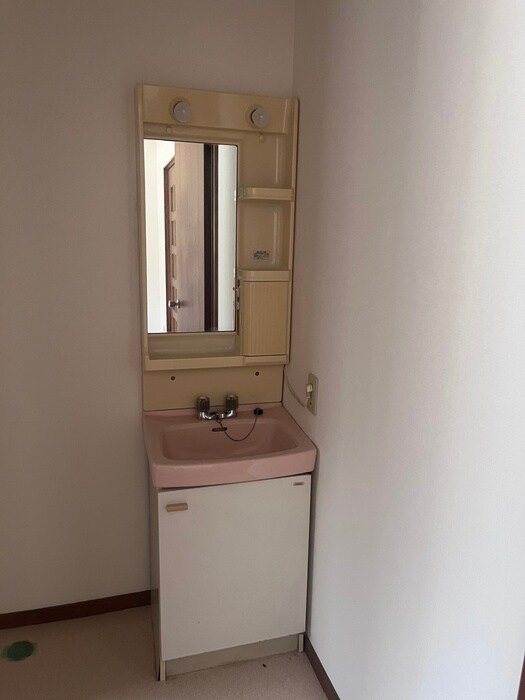 物件内観写真13　(洗面)