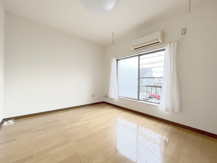 物件内観写真10　(居室)