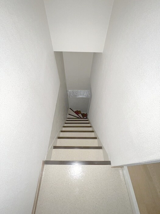 物件内観写真19　(廊下)