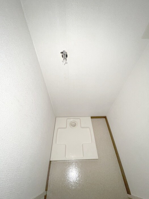 物件内観写真20　(洗濯機置場)