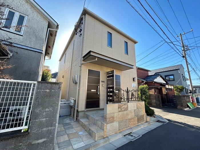 物件外観写真1　(外観写真)