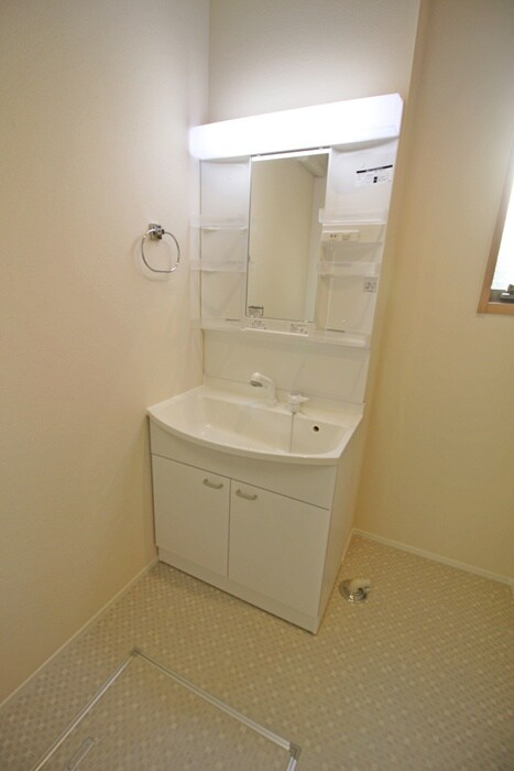 物件内観写真10　(洗面)