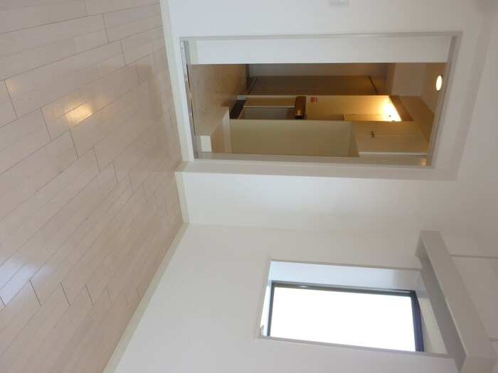 物件内観写真10　(居室)