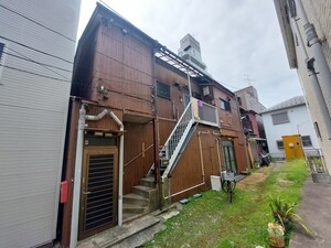 奥山アパート外観写真