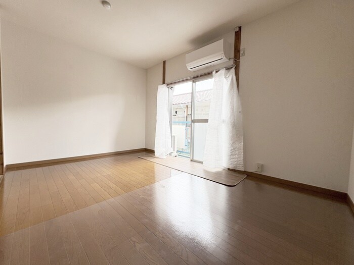 物件内観写真17　(居室)