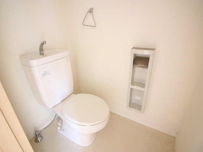 物件内観写真8　(トイレ)