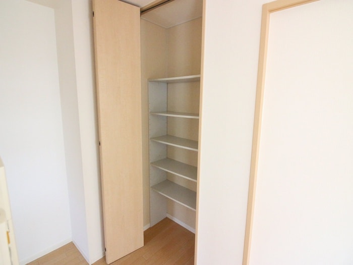 物件内観写真20　(収納)