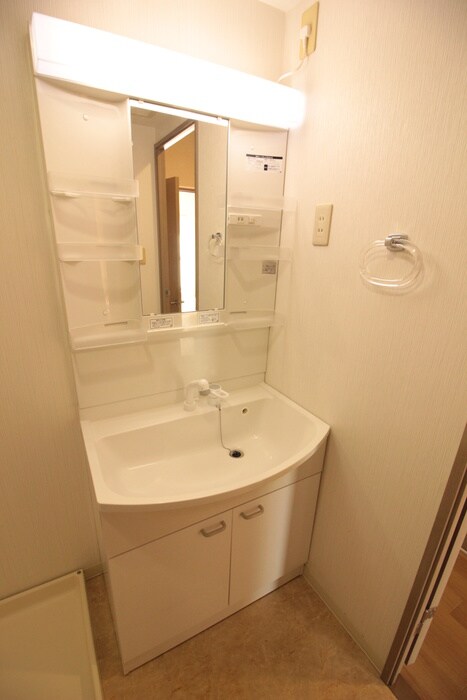 物件内観写真10　(洗面)