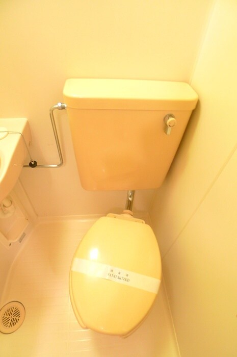 物件内観写真13　(トイレ)