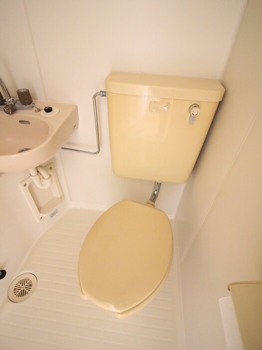 物件内観写真11　(トイレ)