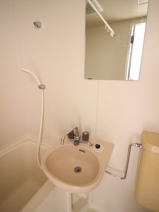 物件内観写真12　(洗面)