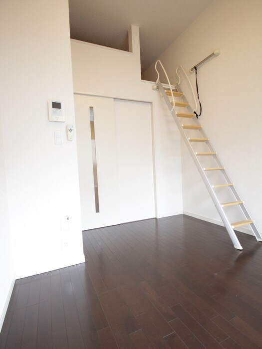 物件内観写真22　(居室)