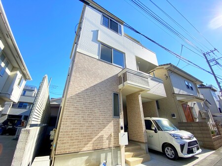 三郷市中央２丁目戸建外観写真