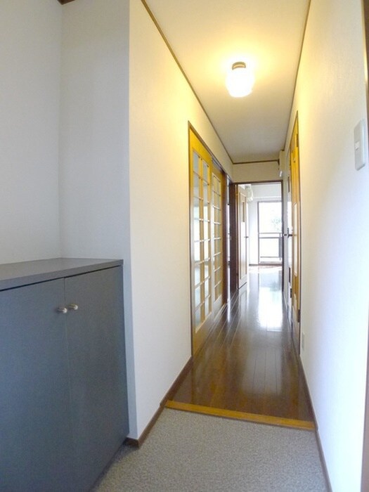 物件内観写真7　(廊下)