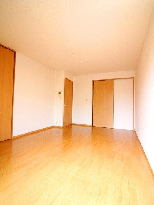 物件内観写真6　(居室)