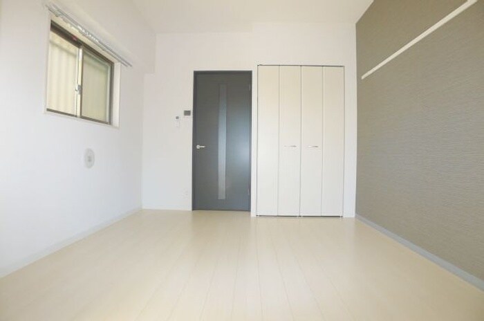 物件内観写真12　(居室)