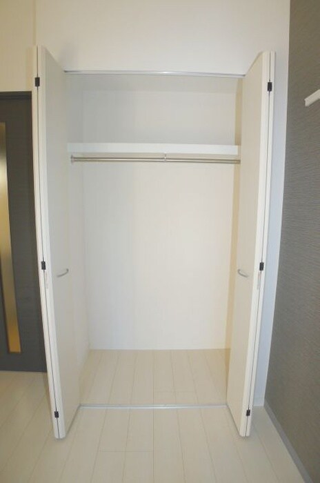 物件内観写真14　(収納)