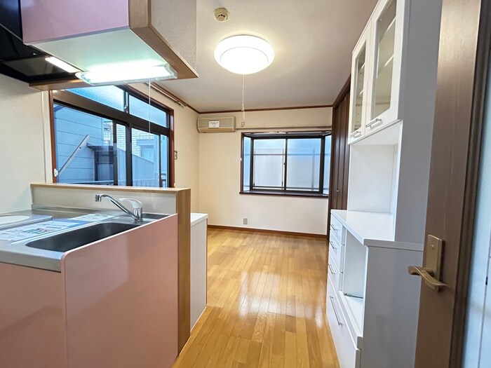 メゾン三鷹の居室