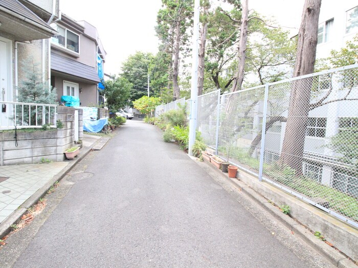 物件外観写真5　(周辺環境)