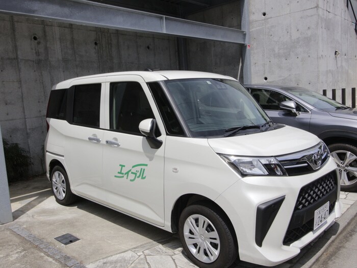 物件外観写真6　(駐車場)