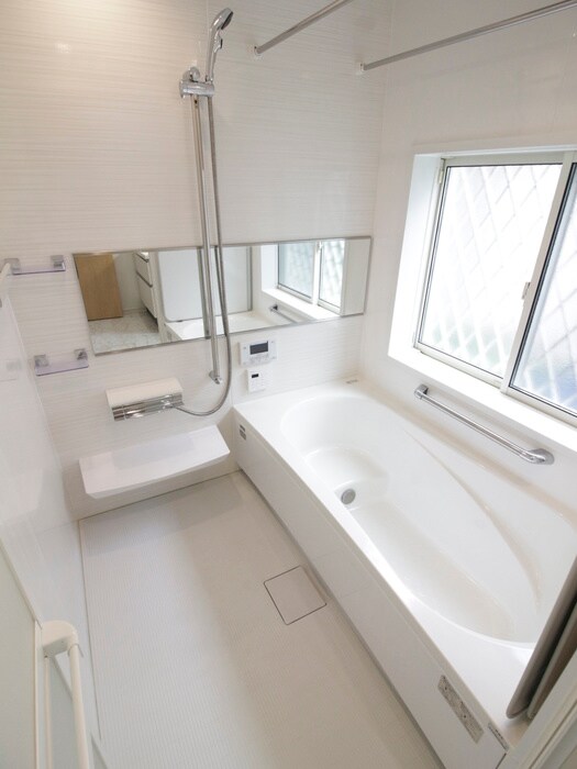 物件内観写真16　(バス／シャワールーム等)