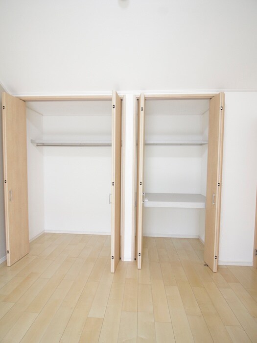 物件内観写真18　(収納)