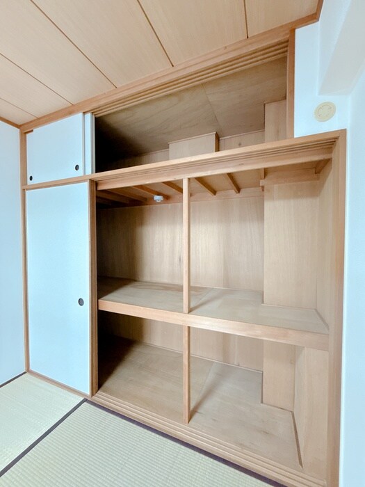 物件内観写真10　(収納)