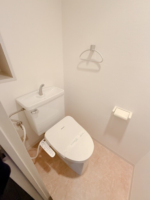 物件内観写真15　(トイレ)