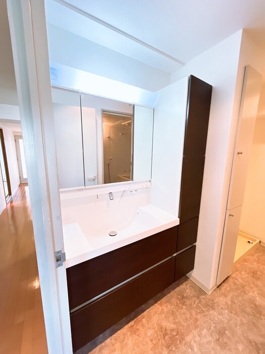 物件内観写真16　(洗面)