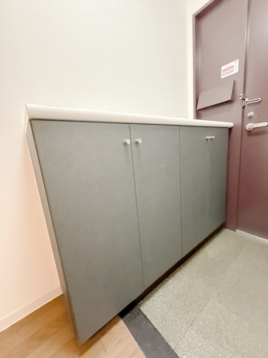 物件内観写真18　(靴箱)