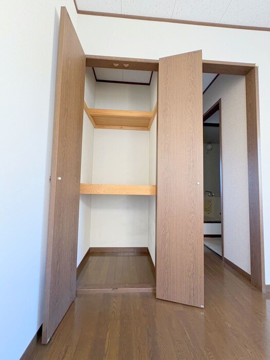 物件内観写真14　(収納)