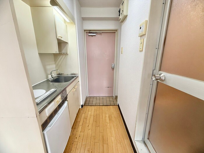 物件内観写真19　(廊下)