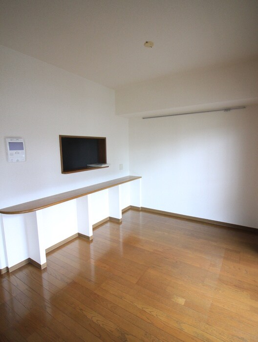 物件内観写真4　(居室)