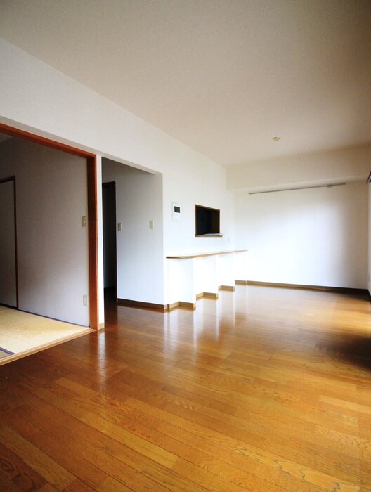 物件内観写真5　(居室)