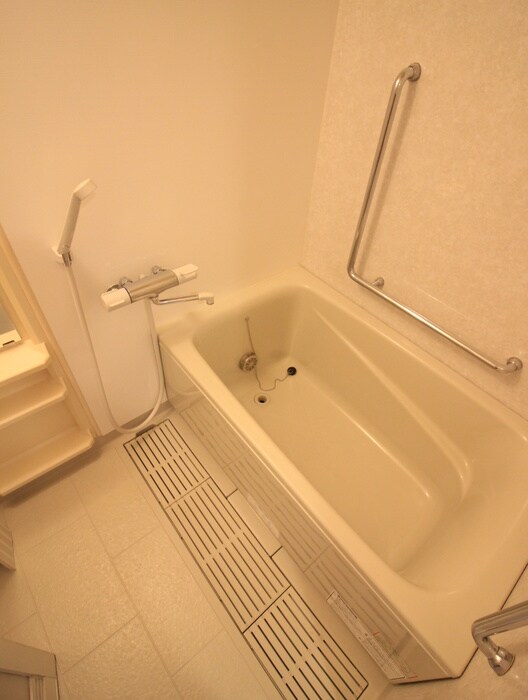 物件内観写真9　(バス／シャワールーム等)