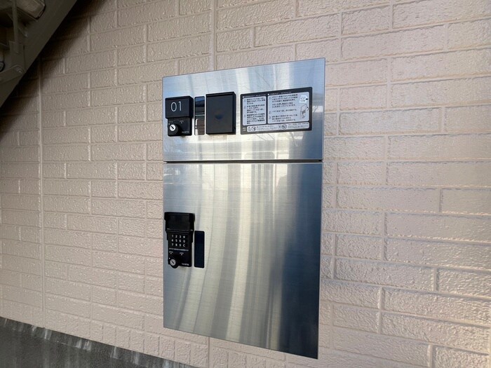 物件外観写真6　(建物設備)