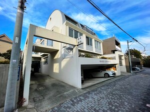 メゾンサカモト外観写真