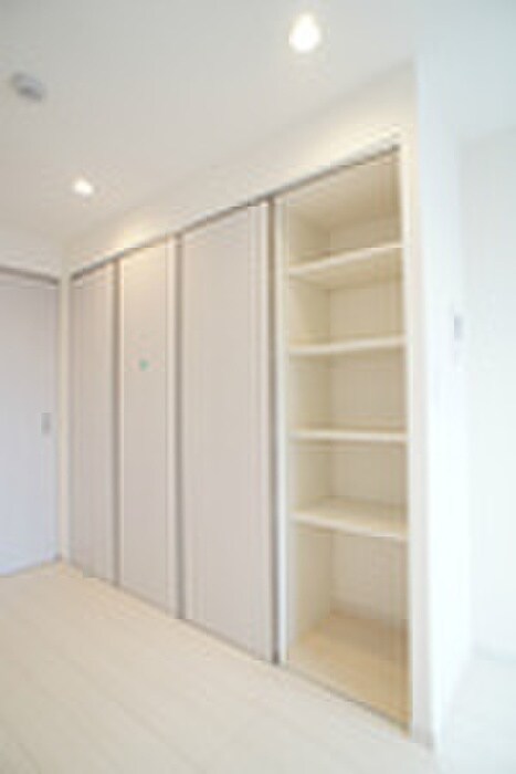 物件内観写真9　(収納)