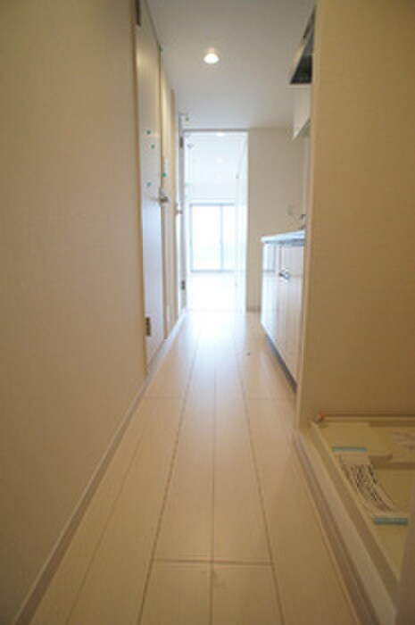 物件内観写真15　(廊下)