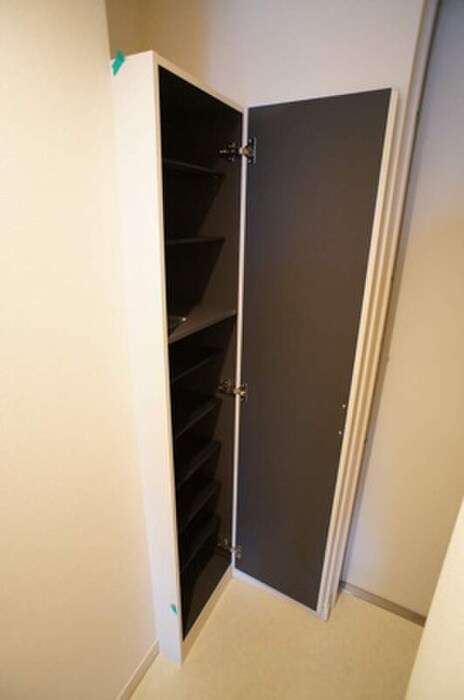 物件内観写真17　(靴箱)