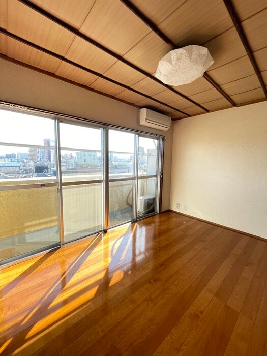 物件内観写真7　(居室)