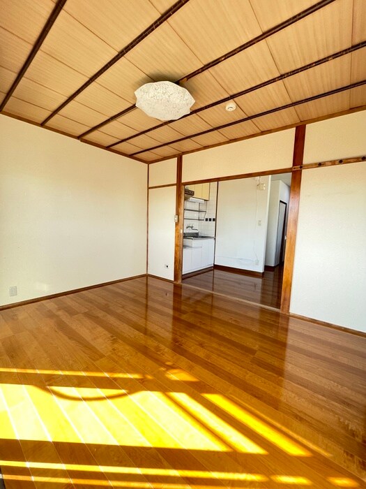 物件内観写真8　(居室)