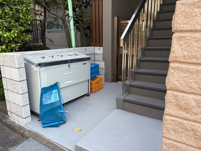 物件外観写真3　(建物設備)