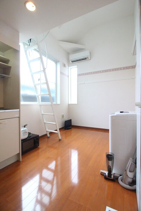 物件内観写真8　(居室)