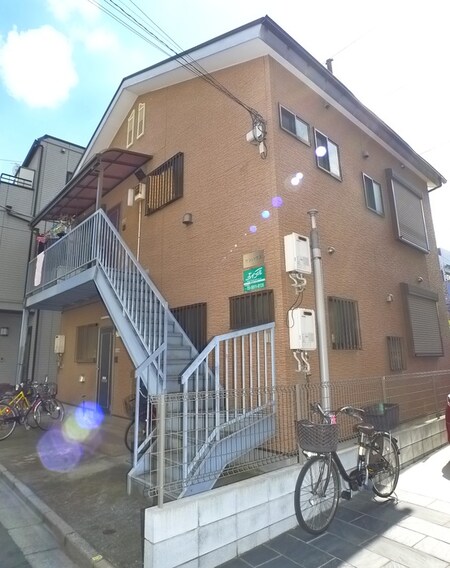 サンハウス外観写真